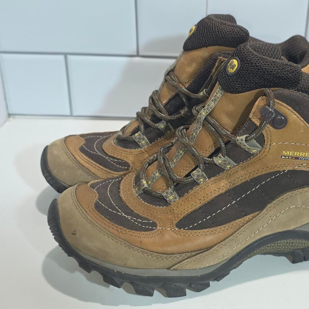 Merrell Women's Brown and Tan Boots